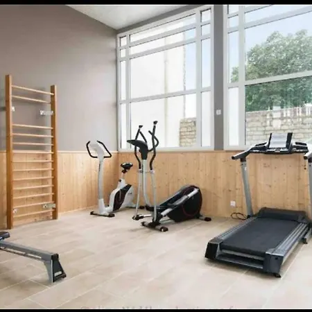 Chateliers, Piscine Chauffee, Et Jardin A St Martin De Re 3*